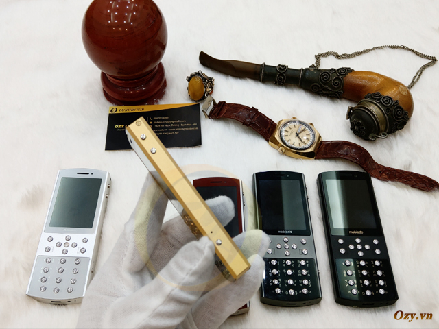 mobiado 712 gold
